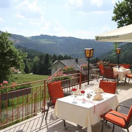 Курортный комплекс Panoramadorf Saualpe Эберштайн