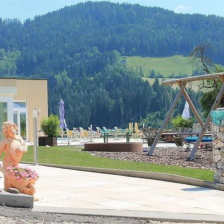 Курортный комплекс Panoramadorf Saualpe 3*