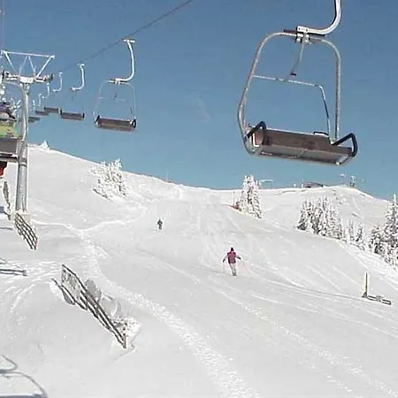 منتجع Panoramadorf Saualpe