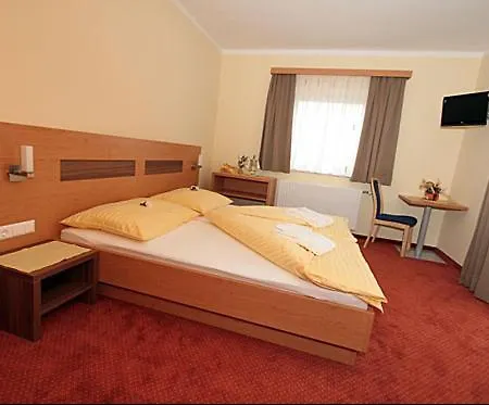 Курортный комплекс Panoramadorf Saualpe Эберштайн