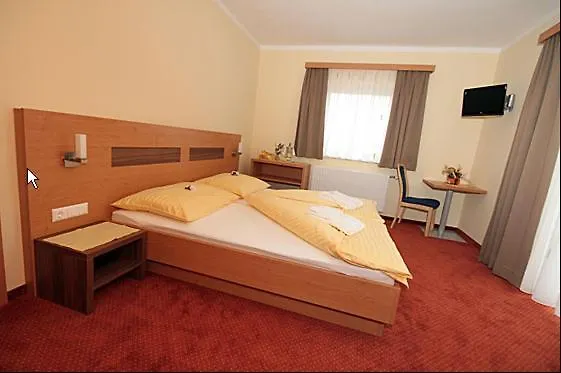 Курортный комплекс Panoramadorf Saualpe Эберштайн